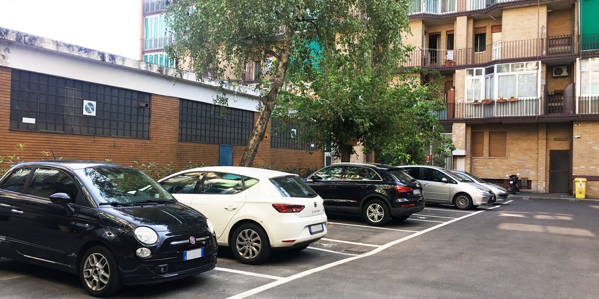 PARCHEGGIO PRIVATO